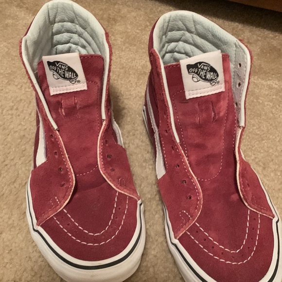 Vans - Picture 2 of 4